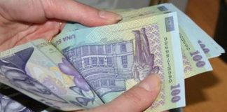 Leul s-a apreciat înainte de minivacanța de Paște