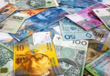 Noi recorduri pentru francul elvețian și lira sterlină